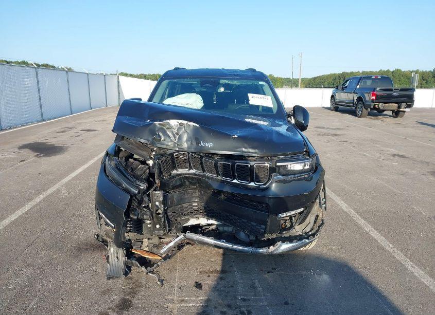 Photo 13 of 2023 Jeep Grand CHEROKEE L LIMITED 4X4 (VIN 1C4RJKBG3P8799505)