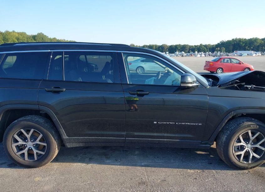 Photo 14 of 2023 Jeep Grand CHEROKEE L LIMITED 4X4 (VIN 1C4RJKBG3P8799505)