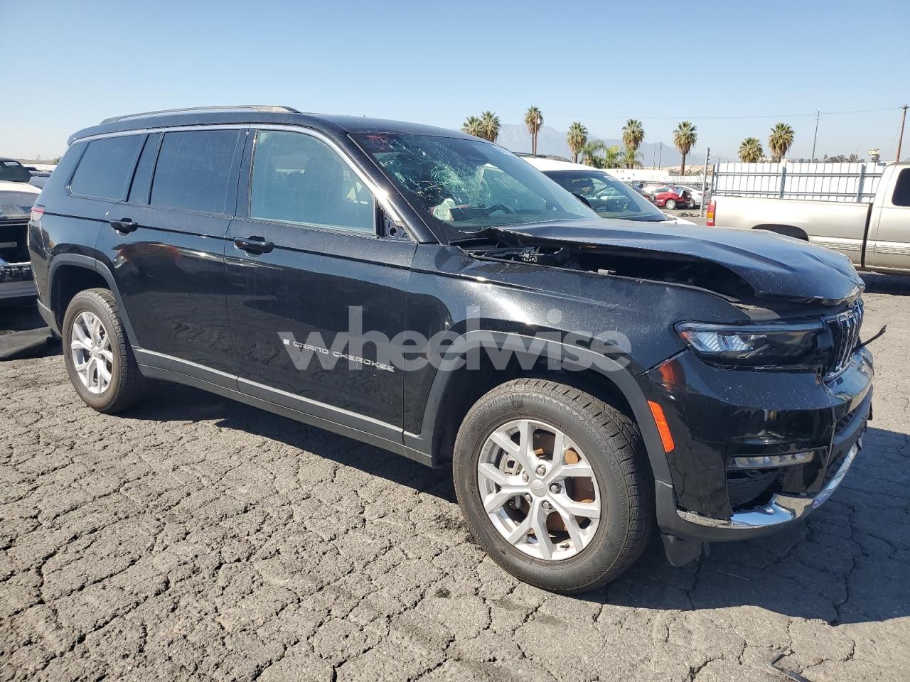 Photo 4 of 2023 JEEP GRAND CHEROKEE L LIMITED (VIN 1C4RJKBG3P8806646)