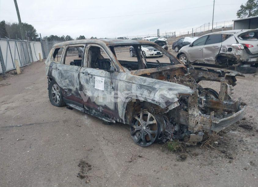 2023 Jeep Grand CHEROKEE L LIMITED 4X4 (VIN 1C4RJKBG3P8850744) main photo