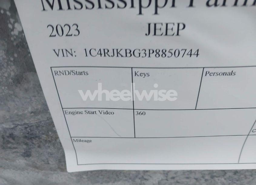 Photo 9 of 2023 Jeep Grand CHEROKEE L LIMITED 4X4 (VIN 1C4RJKBG3P8850744)