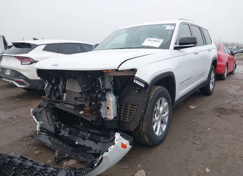 Photo 2 of 2023 Jeep Grand CHEROKEE L LIMITED 4X4 (VIN 1C4RJKBG3P8884618)