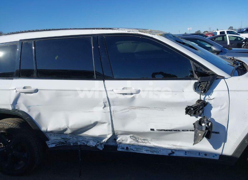 Photo 13 of 2024 Jeep Grand CHEROKEE L LIMITED 4X4 (VIN 1C4RJKBG3R8531184)