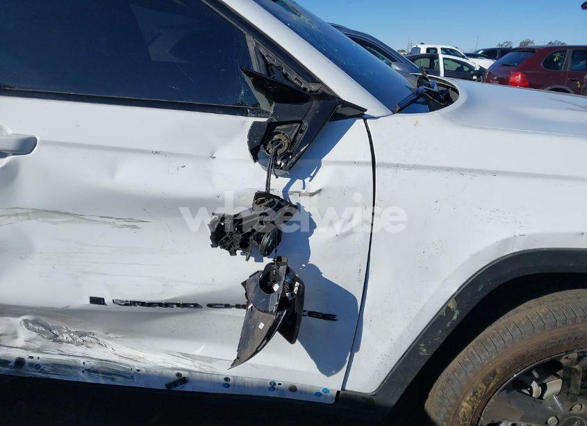 Photo 17 of 2024 Jeep Grand CHEROKEE L LIMITED 4X4 (VIN 1C4RJKBG3R8531184)