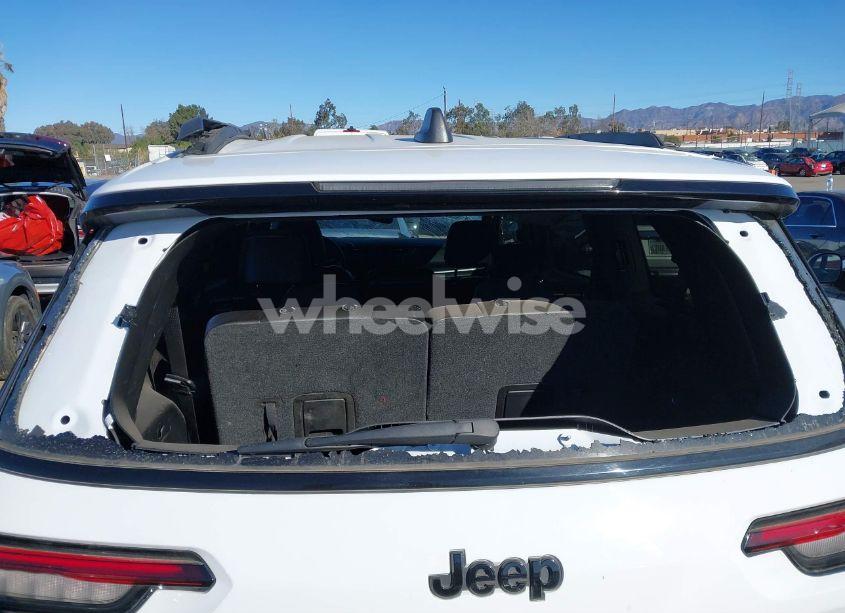 Photo 19 of 2024 Jeep Grand CHEROKEE L LIMITED 4X4 (VIN 1C4RJKBG3R8531184)