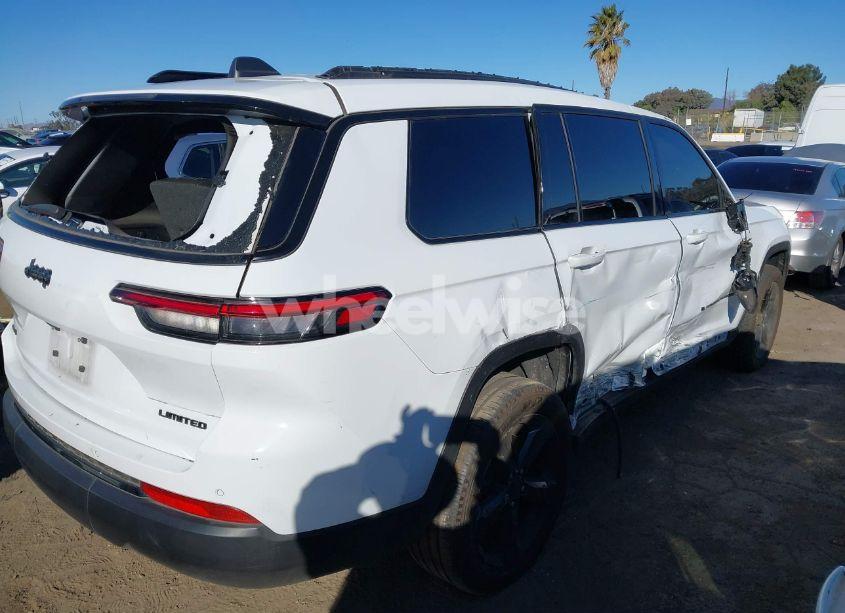 Photo 4 of 2024 Jeep Grand CHEROKEE L LIMITED 4X4 (VIN 1C4RJKBG3R8531184)