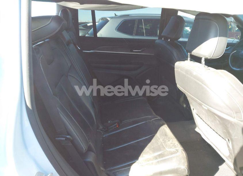 Photo 8 of 2024 Jeep Grand CHEROKEE L LIMITED 4X4 (VIN 1C4RJKBG3R8531184)