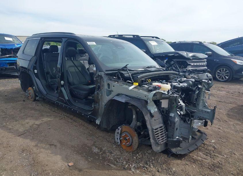 2024 Jeep Grand CHEROKEE L LIMITED 4X4 (VIN 1C4RJKBG3R8549667) main photo