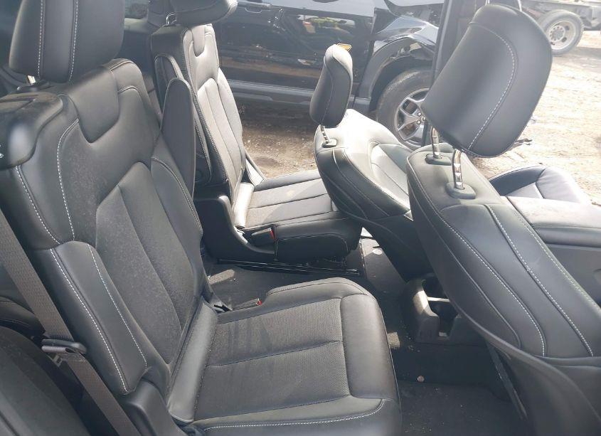 Photo 8 of 2024 Jeep Grand CHEROKEE L LIMITED 4X4 (VIN 1C4RJKBG3R8549667)