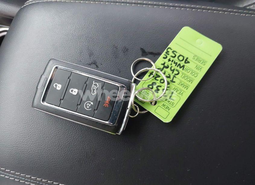 Photo 11 of 2024 Jeep Grand CHEROKEE L LIMITED 4X4 (VIN 1C4RJKBG3R8924053)