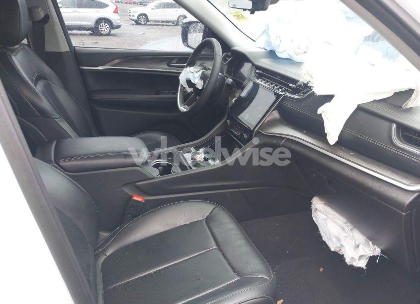 Photo 5 of 2024 Jeep Grand CHEROKEE L LIMITED 4X4 (VIN 1C4RJKBG3R8924053)