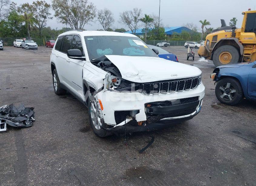 Photo 6 of 2024 Jeep Grand CHEROKEE L LIMITED 4X4 (VIN 1C4RJKBG3R8924053)