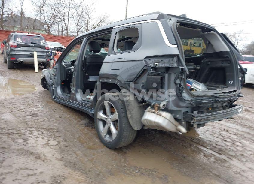 Photo 3 of 2021 Jeep Grand CHEROKEE L LIMITED 4X4 (VIN 1C4RJKBG4M8138710)