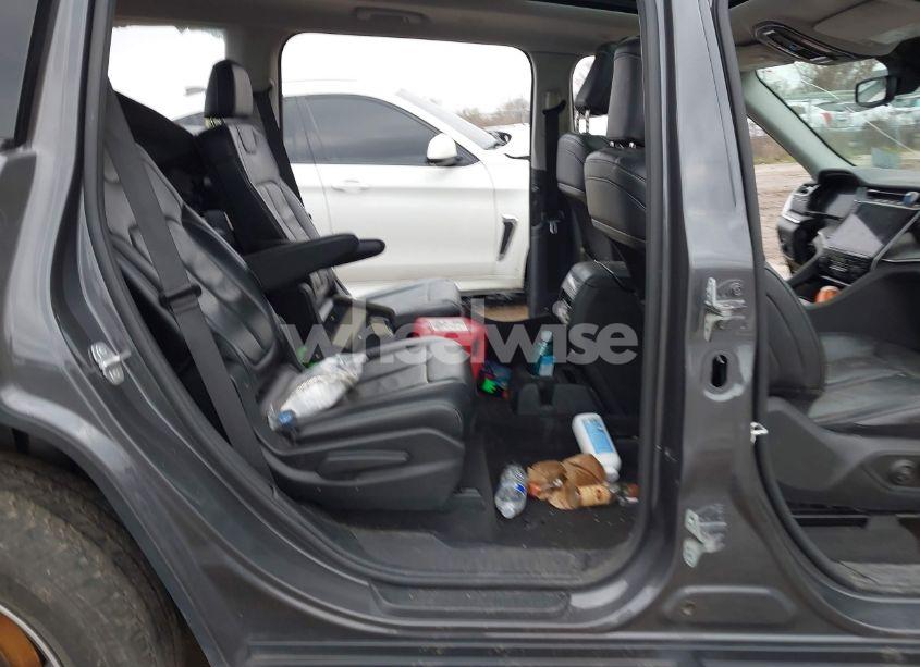 Photo 8 of 2021 Jeep Grand CHEROKEE L LIMITED 4X4 (VIN 1C4RJKBG4M8138710)