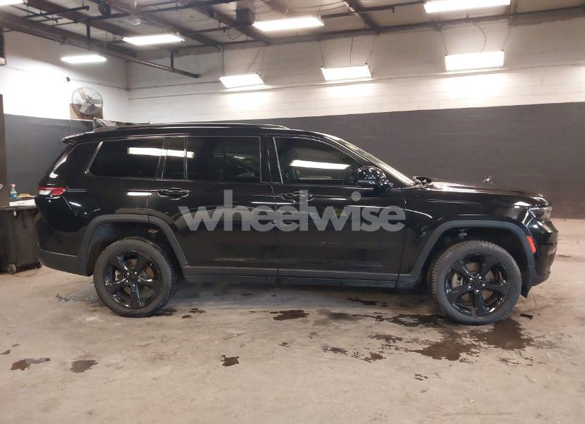 Photo 13 of 2023 Jeep Grand CHEROKEE L LIMITED 4X4 (VIN 1C4RJKBG4P8713621)