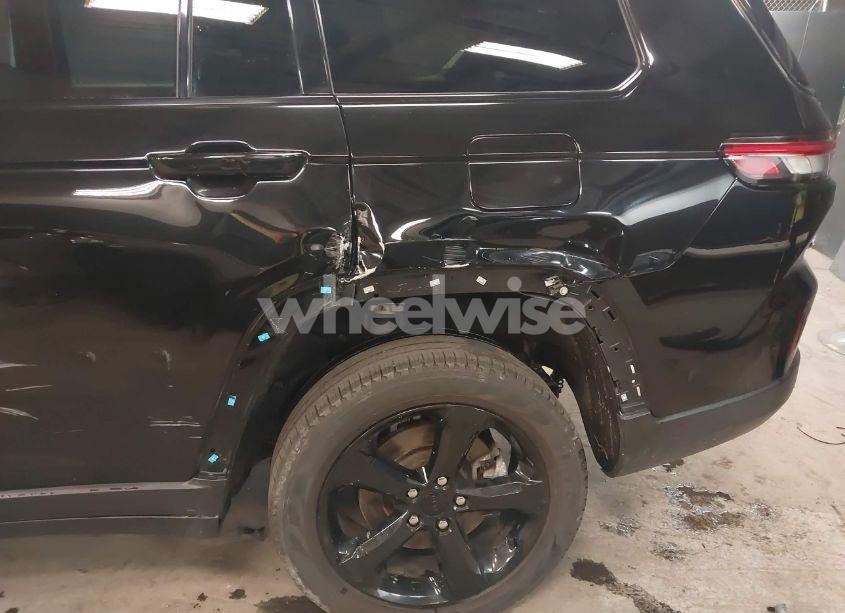 Photo 18 of 2023 Jeep Grand CHEROKEE L LIMITED 4X4 (VIN 1C4RJKBG4P8713621)