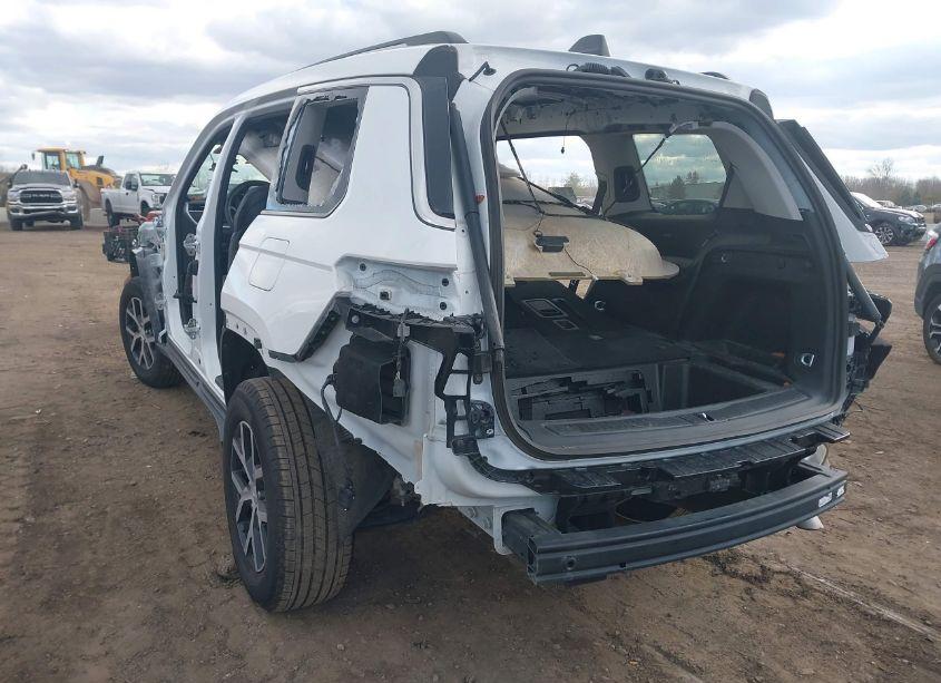 Photo 3 of 2023 Jeep Grand CHEROKEE L LIMITED (VIN 1C4RJKBG4P8781577)