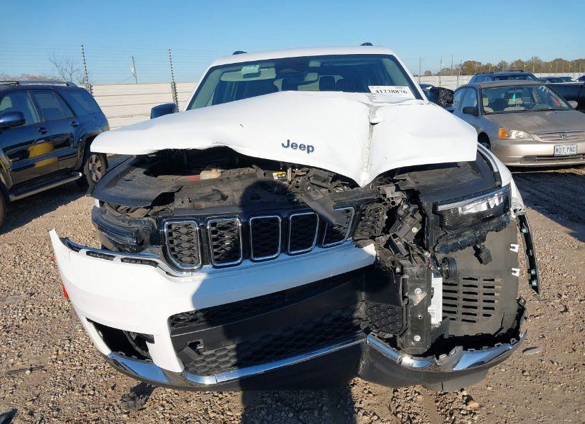 Photo 12 of 2023 Jeep Grand CHEROKEE L LIMITED 4X4 (VIN 1C4RJKBG4P8828798)