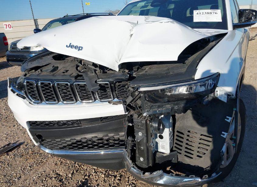 Photo 6 of 2023 Jeep Grand CHEROKEE L LIMITED 4X4 (VIN 1C4RJKBG4P8828798)