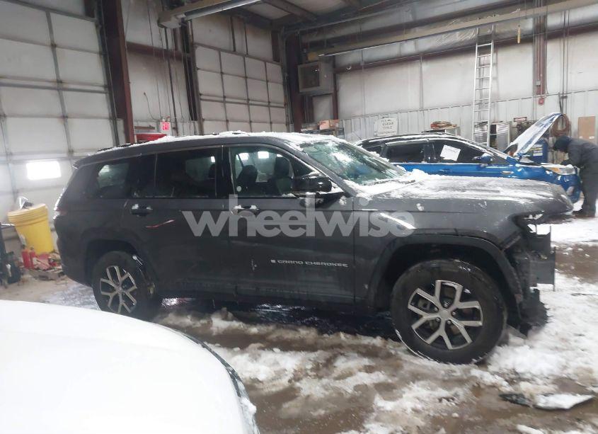 Photo 14 of 2024 Jeep Grand CHEROKEE L LIMITED 4X4 (VIN 1C4RJKBG4R8534630)