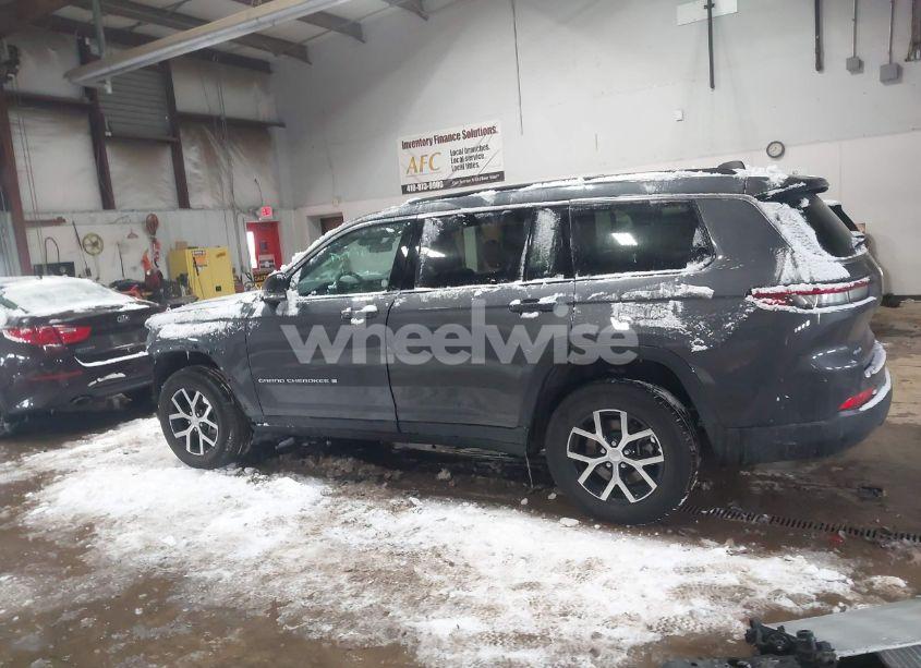 Photo 15 of 2024 Jeep Grand CHEROKEE L LIMITED 4X4 (VIN 1C4RJKBG4R8534630)