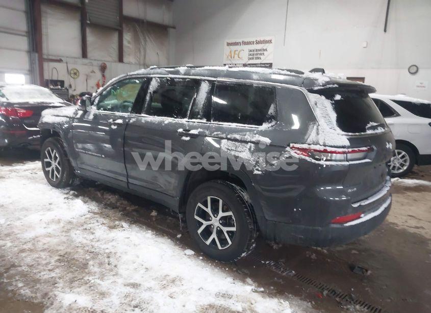 Photo 3 of 2024 Jeep Grand CHEROKEE L LIMITED 4X4 (VIN 1C4RJKBG4R8534630)