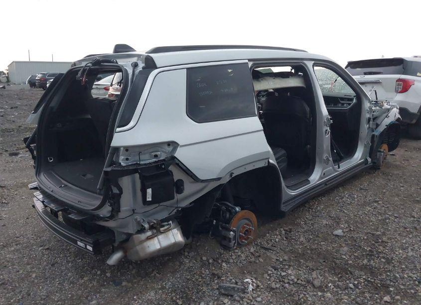 Photo 4 of 2024 Jeep Grand CHEROKEE L LIMITED 4X4 (VIN 1C4RJKBG4R8542498)