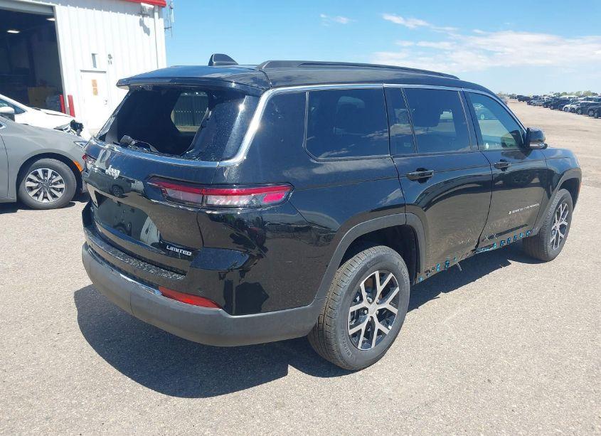 Photo 4 of 2024 Jeep Grand CHEROKEE L LIMITED 4X4 (VIN 1C4RJKBG4R8542727)