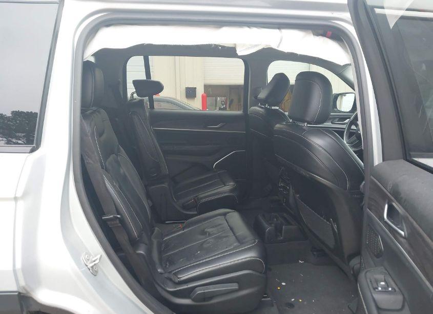 Photo 8 of 2021 Jeep Grand CHEROKEE L LIMITED 4X4 (VIN 1C4RJKBG5M8153782)