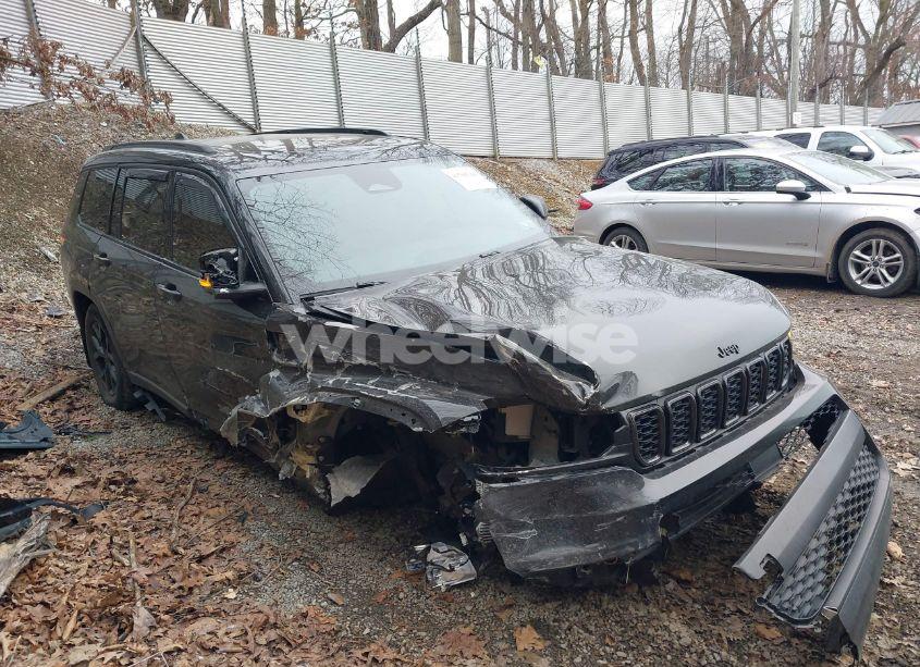 2021 Jeep Grand CHEROKEE L LIMITED 4X4 (VIN 1C4RJKBG5M8201328) main photo