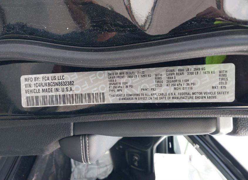 Photo 9 of 2022 Jeep Grand CHEROKEE L LIMITED 4X4 (VIN 1C4RJKBG5N8632382)