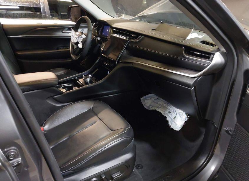 Photo 5 of 2023 Jeep Grand CHEROKEE L LIMITED (VIN 1C4RJKBG5P8730508)