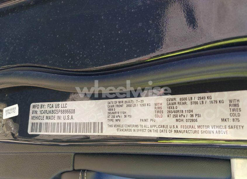 Photo 9 of 2023 Jeep Grand CHEROKEE L LIMITED 4X4 (VIN 1C4RJKBG5P8896608)