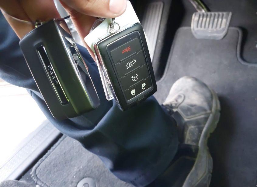 Photo 10 of 2024 Jeep Grand CHEROKEE L LIMITED 4X4 (VIN 1C4RJKBG5R8535494)