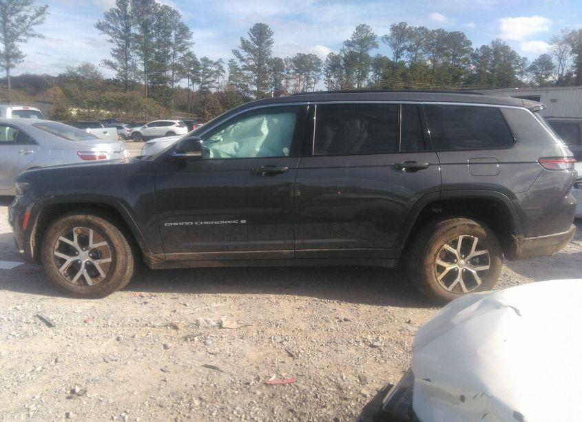 Photo 15 of 2024 Jeep Grand CHEROKEE L LIMITED 4X4 (VIN 1C4RJKBG5R8560802)