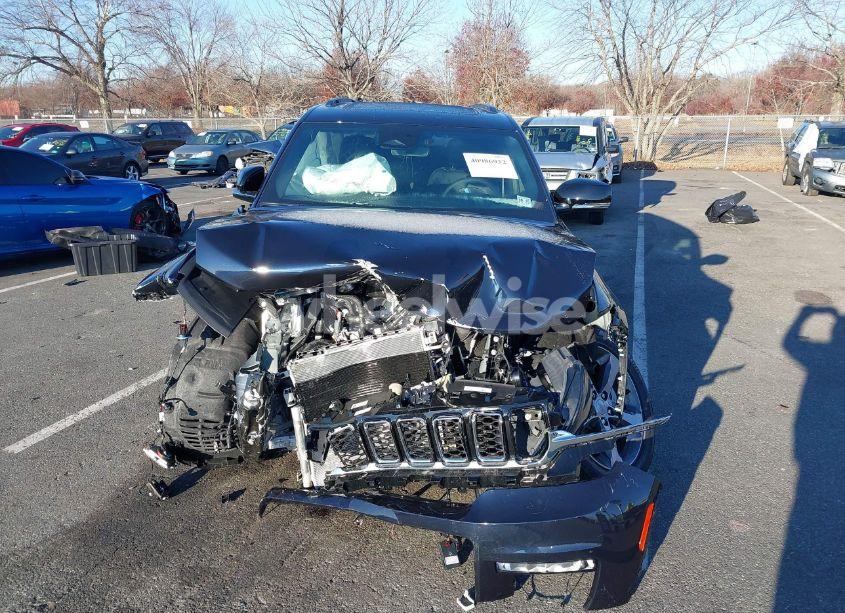 Photo 12 of 2024 Jeep Grand CHEROKEE L LIMITED 4X4 (VIN 1C4RJKBG5R8591533)