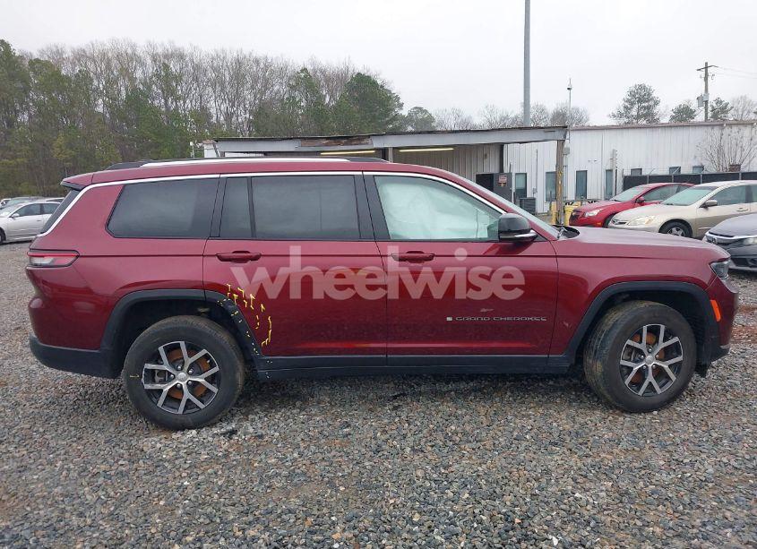 Photo 13 of 2023 Jeep Grand CHEROKEE L LIMITED 4X4 (VIN 1C4RJKBG6P8810318)
