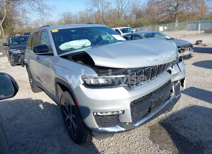 2024 Jeep Grand CHEROKEE L LIMITED 4X4 (VIN 1C4RJKBG6R8527307) main photo