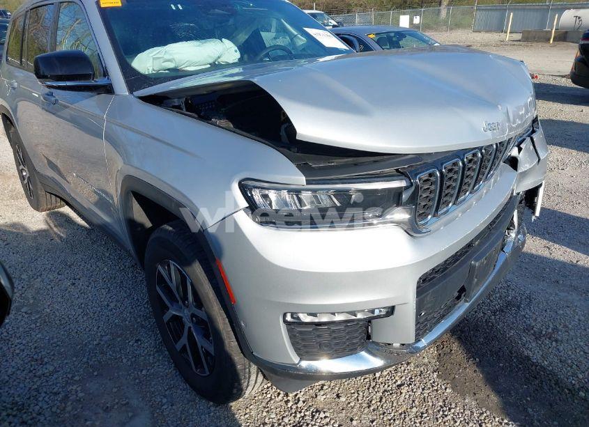 Photo 18 of 2024 Jeep Grand CHEROKEE L LIMITED 4X4 (VIN 1C4RJKBG6R8527307)