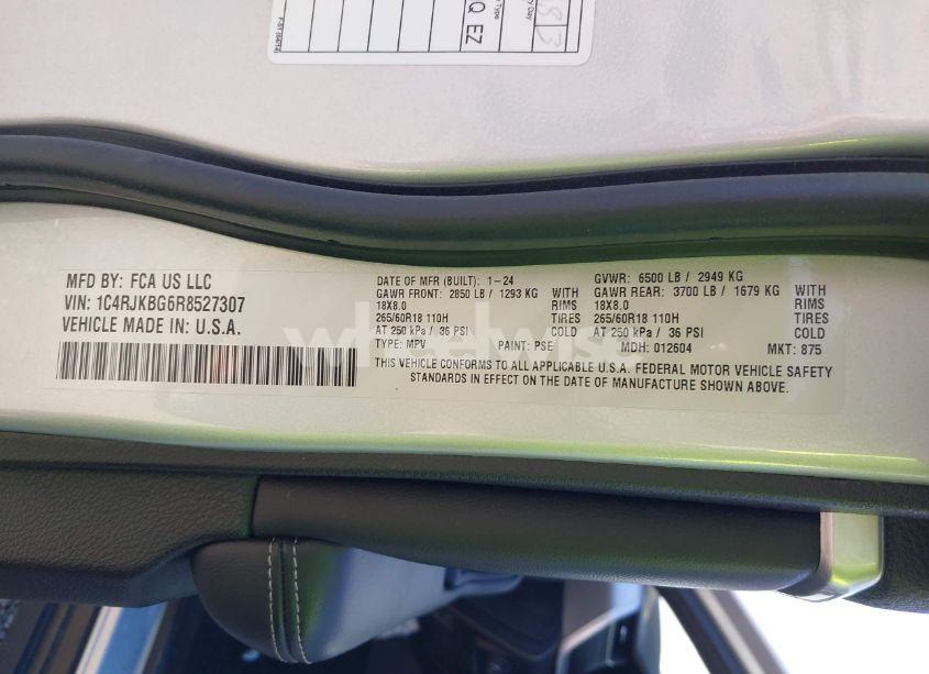 Photo 9 of 2024 Jeep Grand CHEROKEE L LIMITED 4X4 (VIN 1C4RJKBG6R8527307)