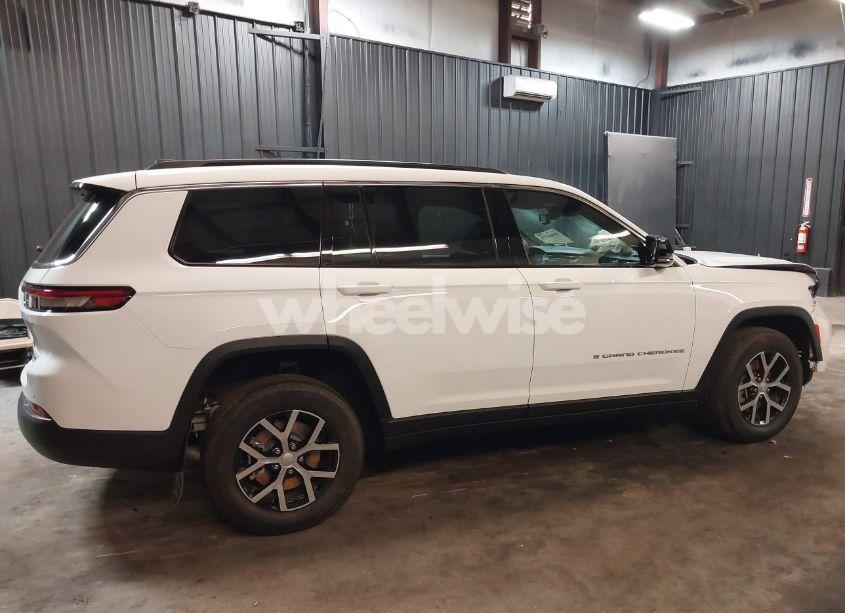 Photo 14 of 2024 Jeep Grand CHEROKEE L LIMITED 4X4 (VIN 1C4RJKBG6R8617508)