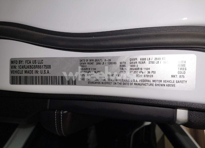 Photo 9 of 2024 Jeep Grand CHEROKEE L LIMITED 4X4 (VIN 1C4RJKBG6R8617508)