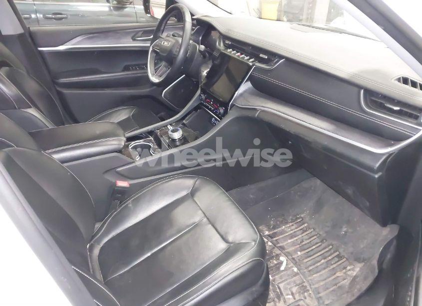 Photo 5 of 2022 Jeep Grand CHEROKEE L LIMITED 4X4 (VIN 1C4RJKBG7N8526645)