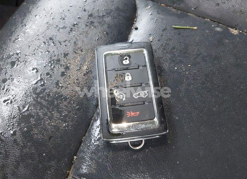 Photo 11 of 2022 Jeep Grand CHEROKEE L LIMITED 4X4 (VIN 1C4RJKBG7N8598350)