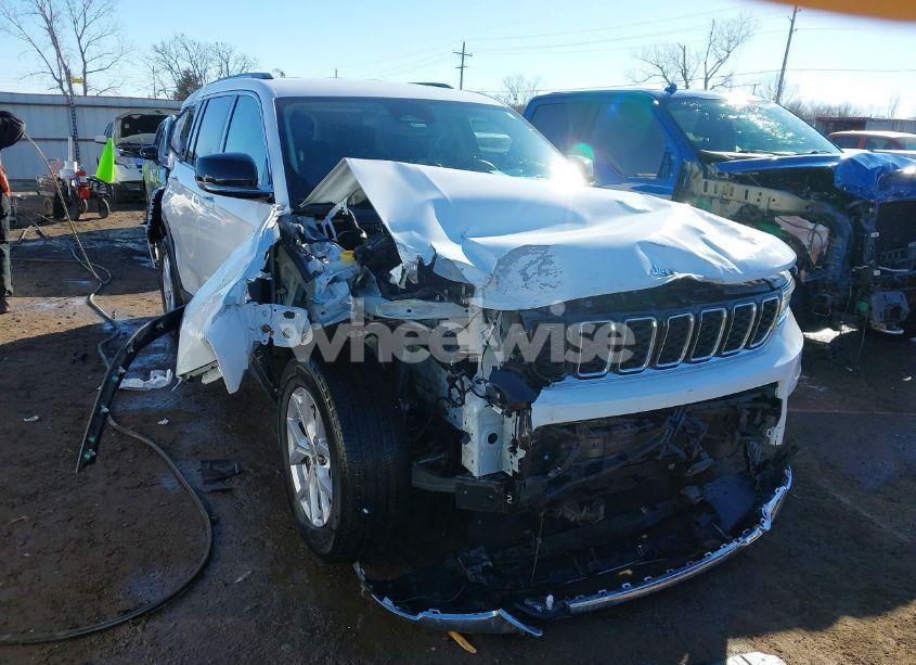 Photo 6 of 2022 Jeep Grand CHEROKEE L LIMITED 4X4 (VIN 1C4RJKBG7N8622646)