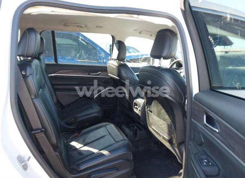 Photo 8 of 2022 Jeep Grand CHEROKEE L LIMITED 4X4 (VIN 1C4RJKBG7N8622646)