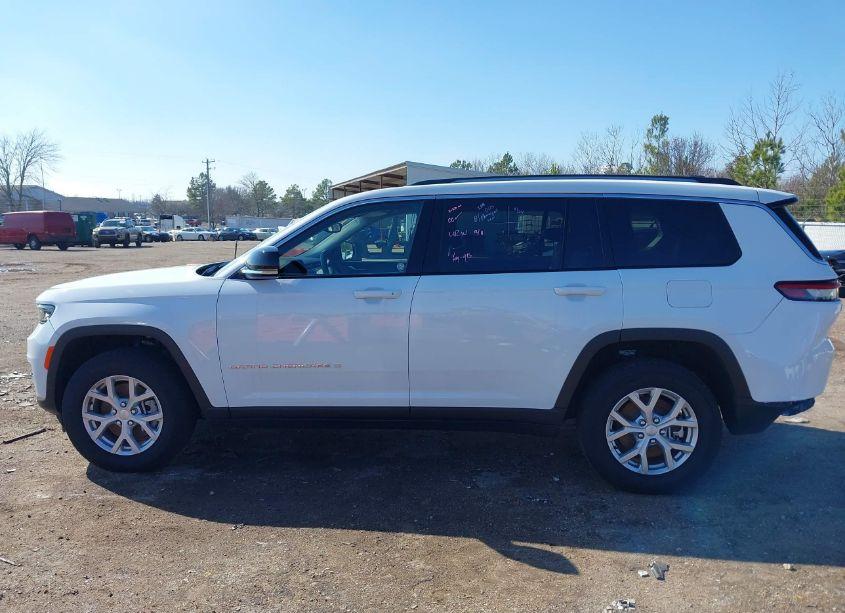 Photo 14 of 2023 Jeep Grand CHEROKEE L LIMITED 4X4 (VIN 1C4RJKBG7P8886260)