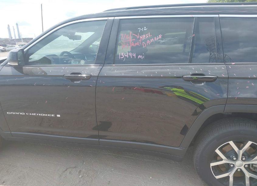 Photo 13 of 2024 Jeep Grand CHEROKEE L LIMITED 4X4 (VIN 1C4RJKBG7R8542513)