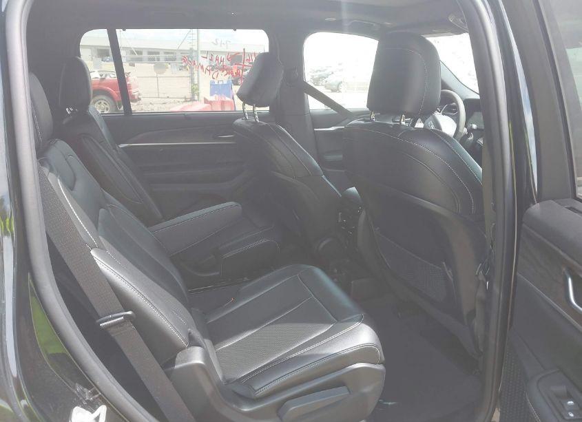 Photo 8 of 2024 Jeep Grand CHEROKEE L LIMITED 4X4 (VIN 1C4RJKBG7R8542513)