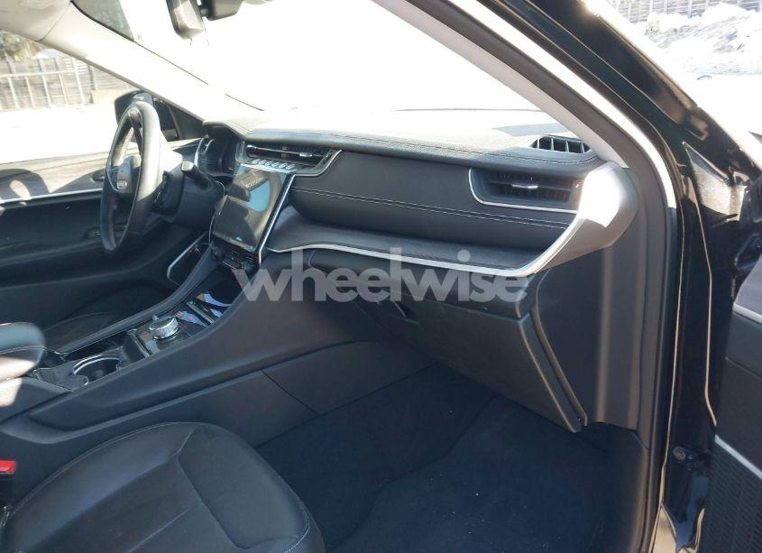 Photo 5 of 2022 Jeep Grand CHEROKEE L LIMITED 4X4 (VIN 1C4RJKBG8N8504556)